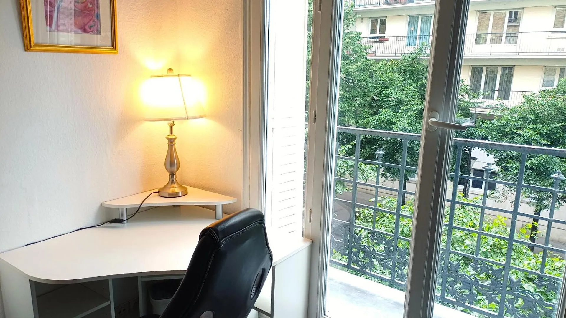 Beautiful 3 Rooms Flat - 14Percent Sales Park Montsouris In Paris Centre14Eme Direct To Airport Apartment